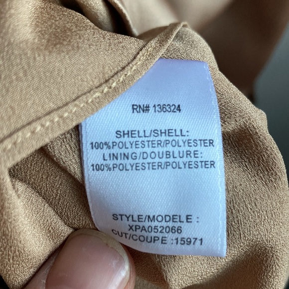 Classy Halston Heritage dress - Picture 6 of 6